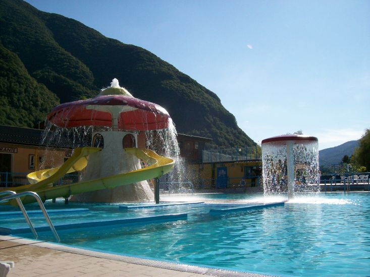 Piscina - Camping International - Porlezza